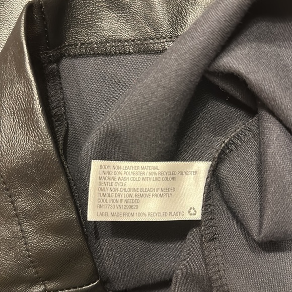 Black Faux Leather Bodycon Mini Dress with Silver Exposed Back Zipper Sm… - Picture 12 of 12